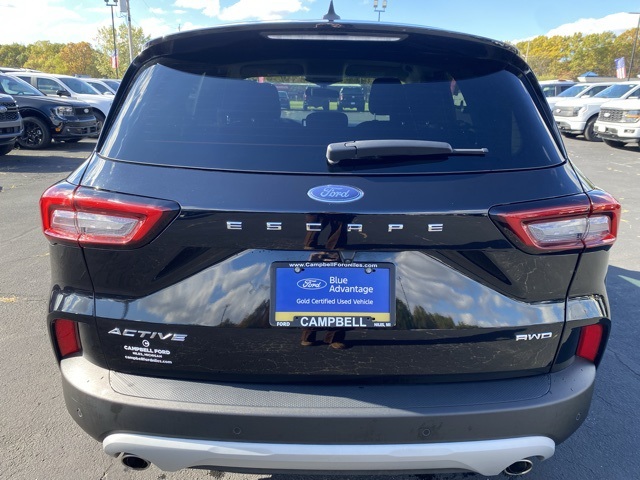 2023 Ford Escape Active photo 3