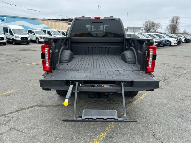 2024 Ford F-250 King Ranch photo 5