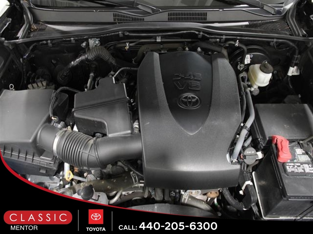 2023 Toyota Tacoma SR V6 photo 17