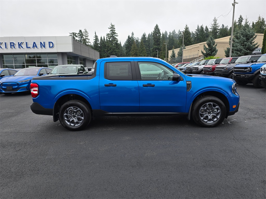 2025 Ford Maverick XLT photo 6
