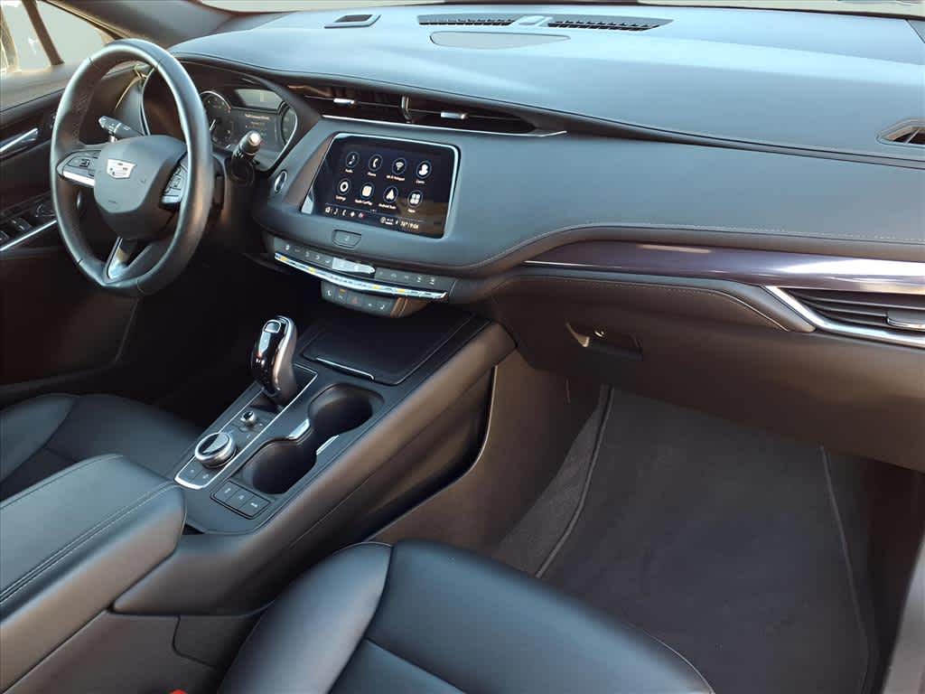 2023 Cadillac XT4 Luxury photo 25
