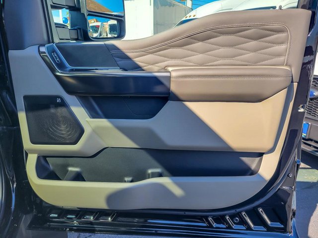 2025 FORD F-450 - Image 62