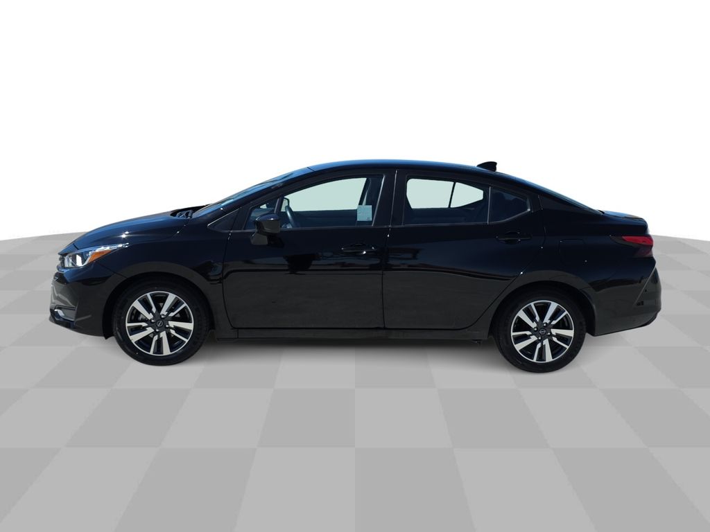 2024 Nissan Versa SV photo 5