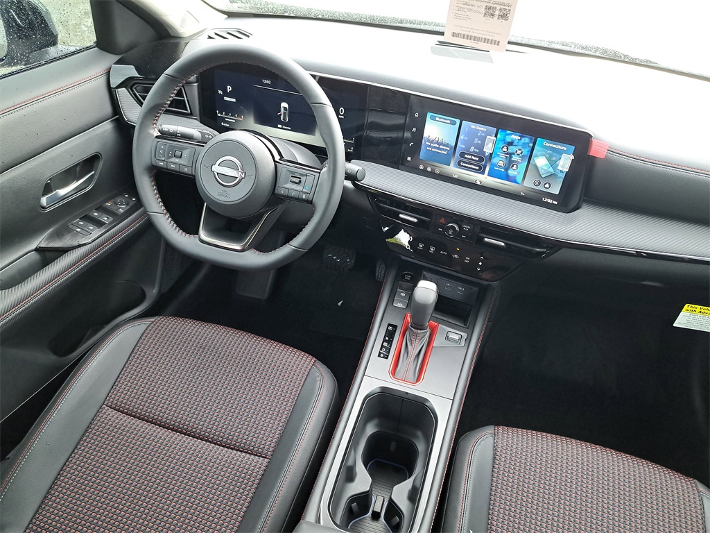 2026 Nissan Kicks SR photo 13