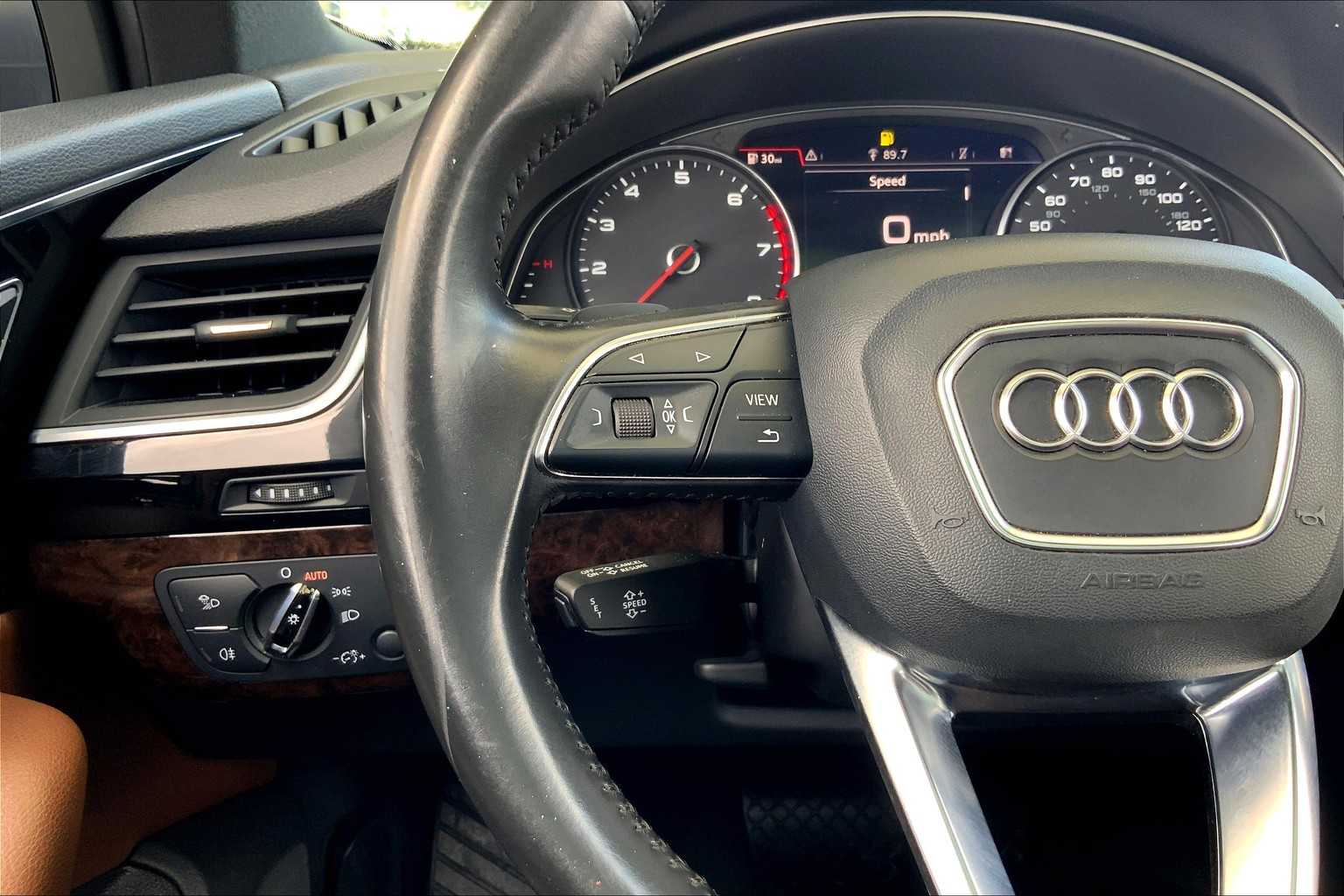 2017 Audi Q7 Premium photo 10