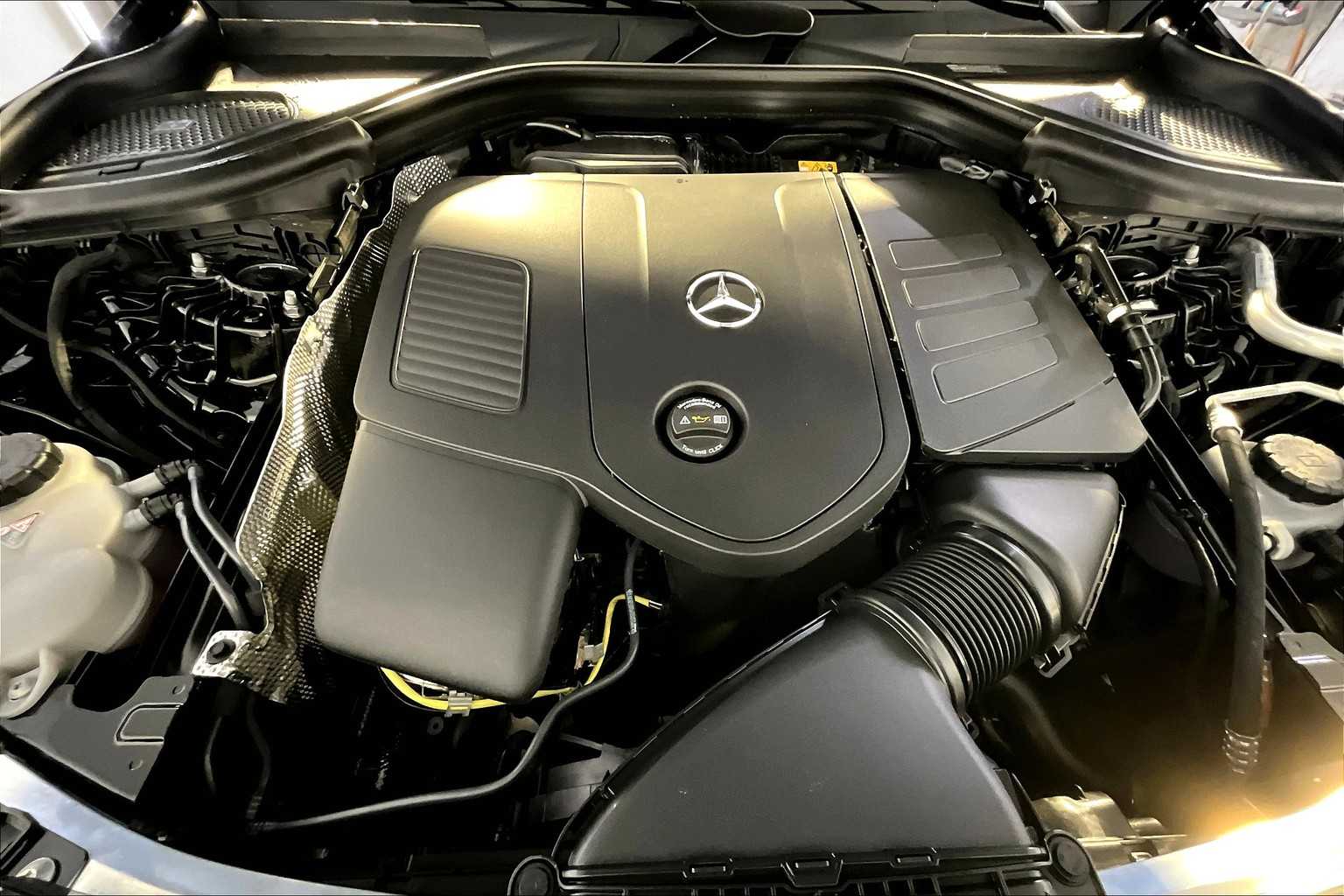 2026 Mercedes Benz GLC 300 4MATIC photo 14