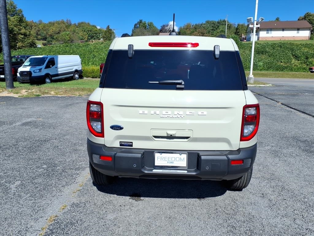 2025 Ford Bronco Sport Big Bend photo 12