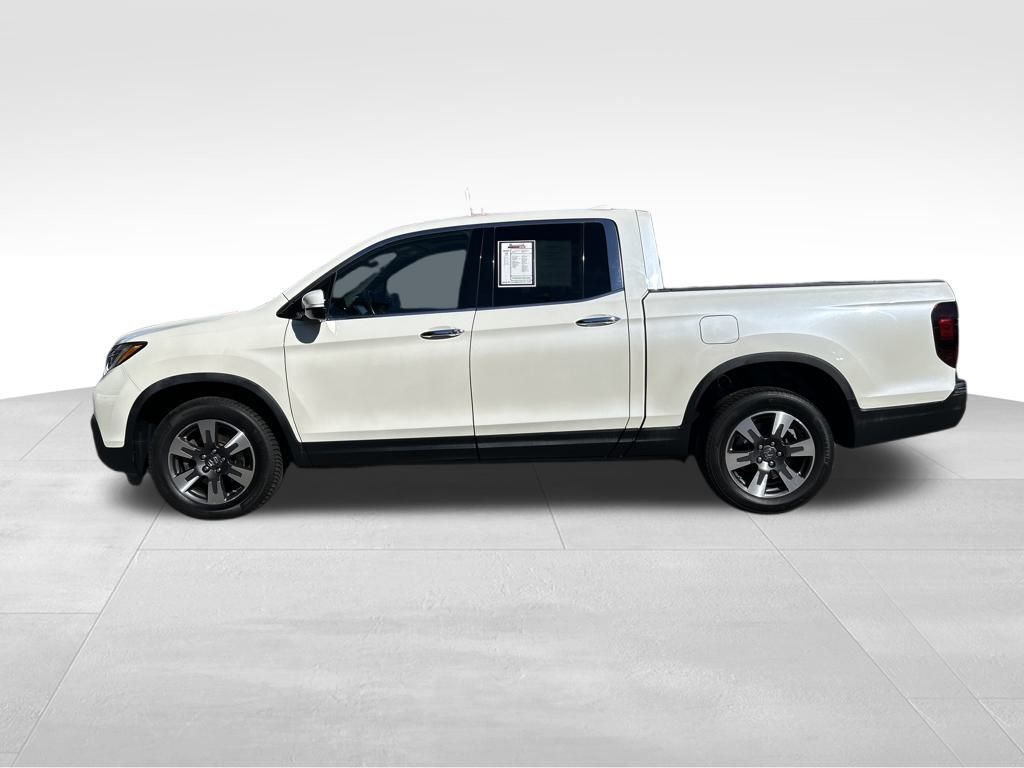 2017 Honda Ridgeline RTL-E photo 3
