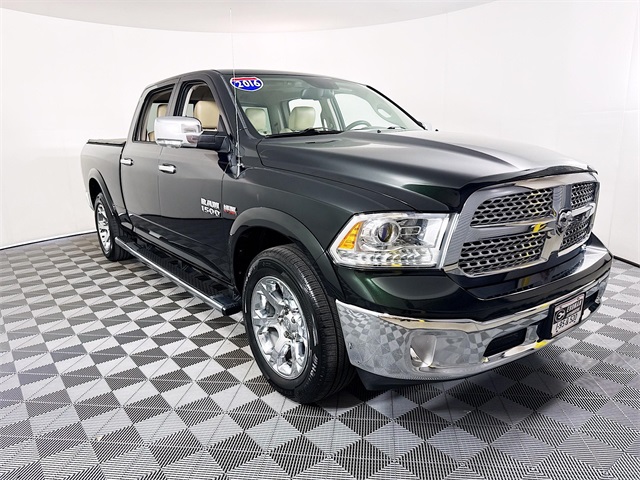 2016 RAM Ram 1500 Pickup Laramie's photo