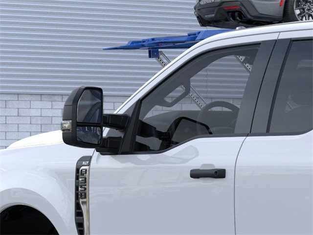 2026 Ford F-350 XLT photo 17