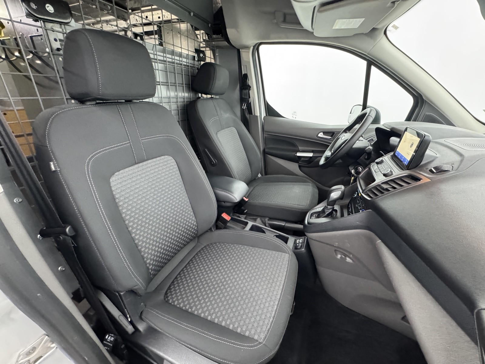 2021 Ford Transit Connect XLT photo 38