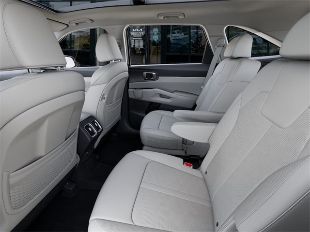 2025 Kia Sorento Hybrid EX photo 17
