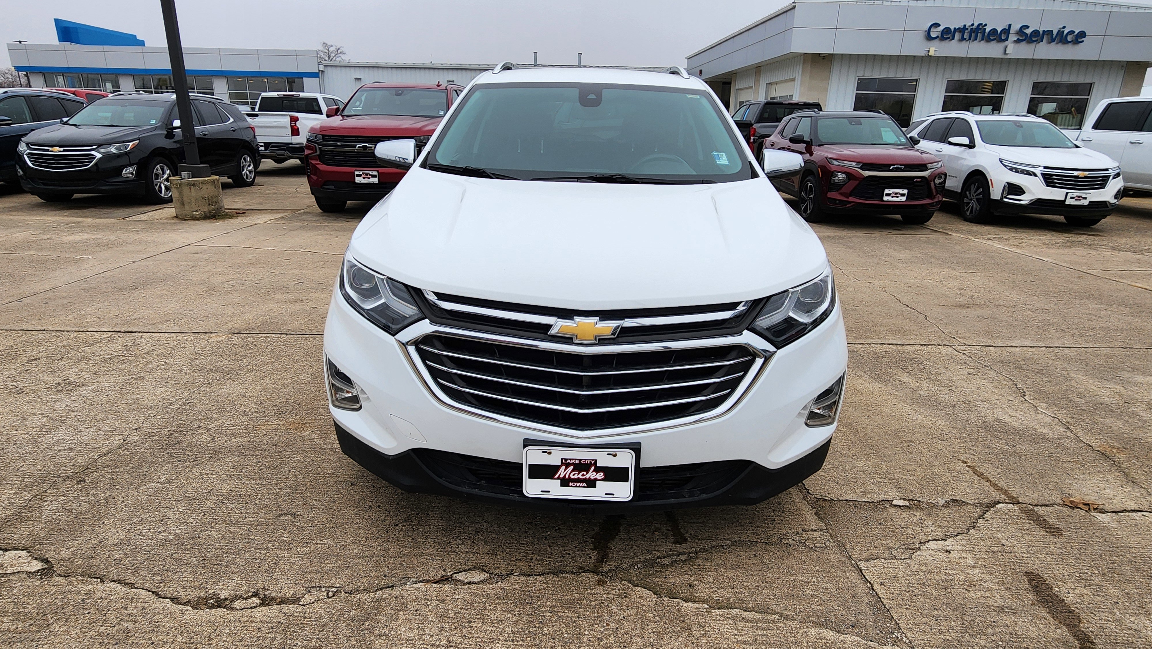 Used 2018 Chevrolet Equinox Premier with VIN 2GNAXNEX0J6171494 for sale in Lake City, IA