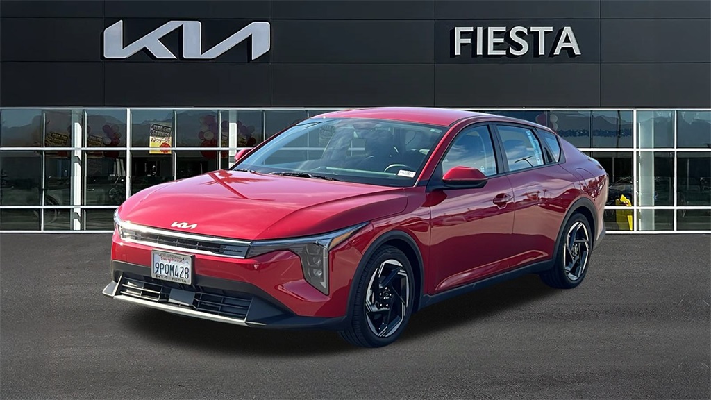 2025 Kia K4 EX photo 2