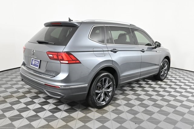 2023 Volkswagen Tiguan SE photo 6