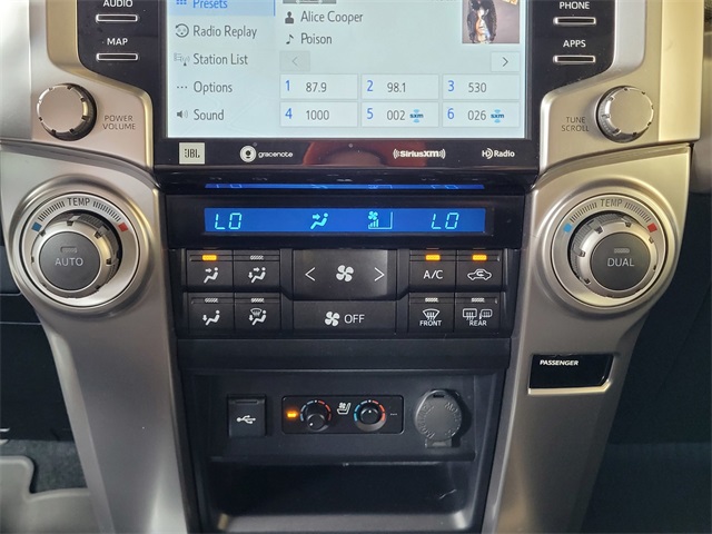 2022 Toyota 4Runner Limited photo 24