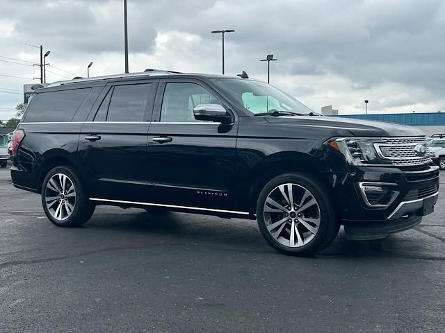 2021 Ford Expedition MAX Platinum photo 2