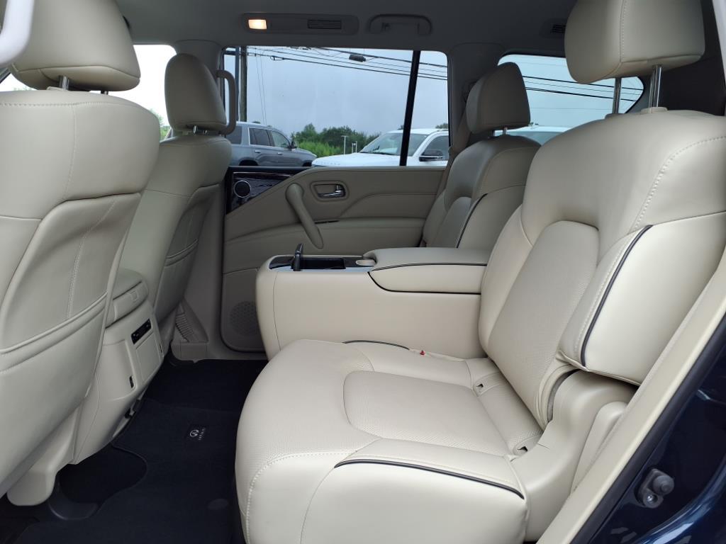 2022 Infiniti QX80 Luxe photo 25