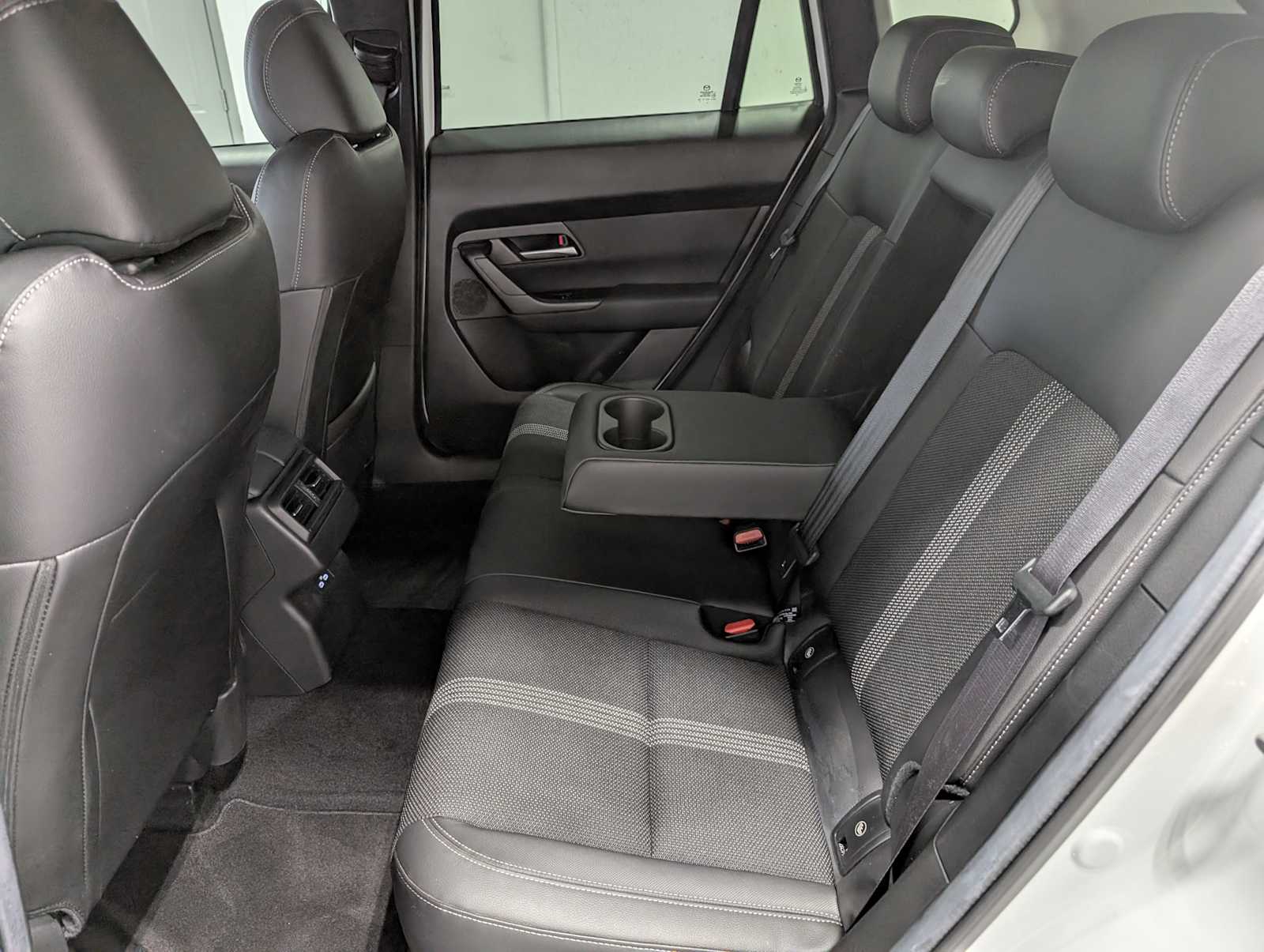 2025 Mazda CX-50 2.5 S Preferred photo 19
