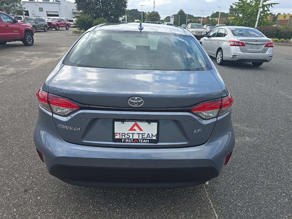 2023 Toyota Corolla LE photo 6