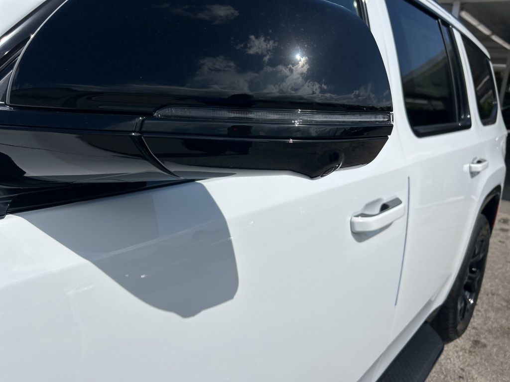 2025 Jeep Wagoneer Series II photo 18
