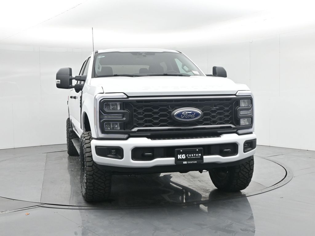 2025 Ford F-250 photo 48