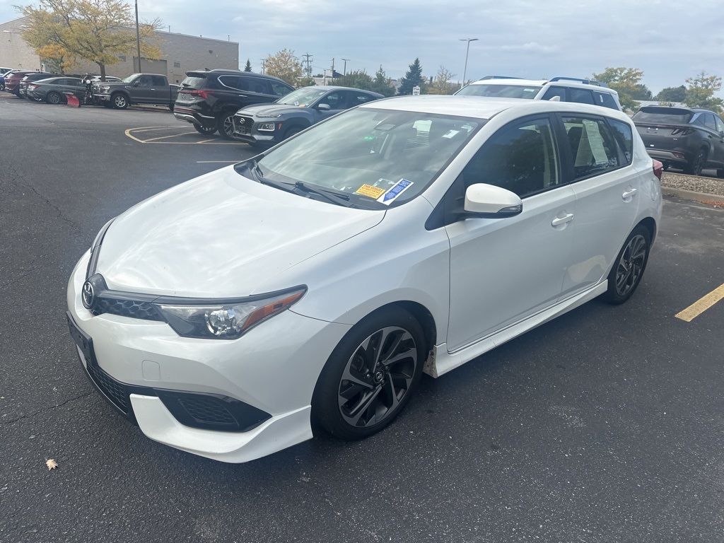 2018 Toyota Corolla iM Base photo 6