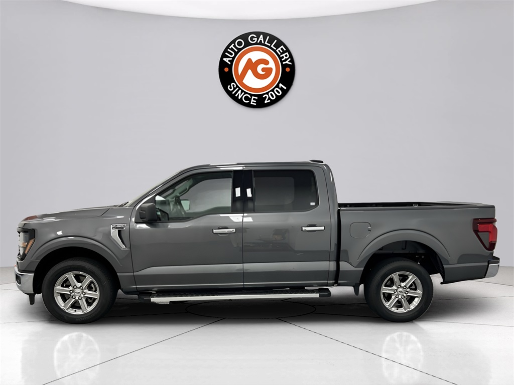 2025 Ford F-150 XLT photo 2