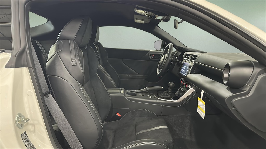 2025 Toyota GR86 Premium photo 16