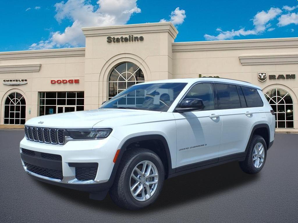 2025 Jeep Grand Cherokee L Laredo's photo