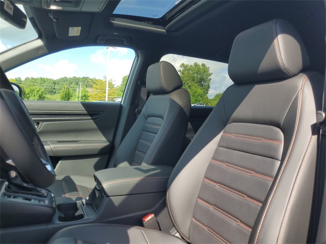 2026 Honda CR-V Hybrid Sport-L photo 13
