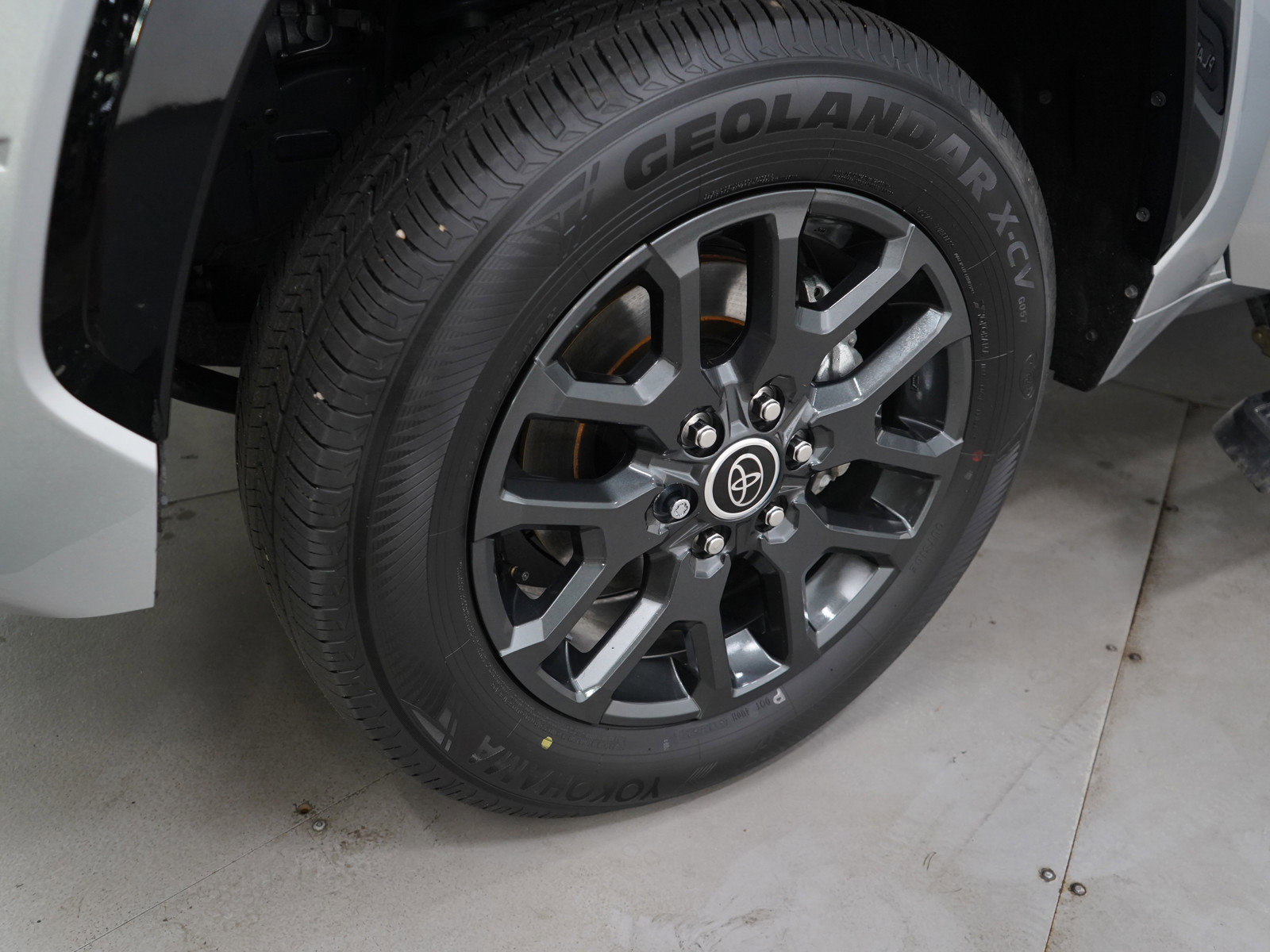2023 Toyota Tundra Platinum CrewMax photo 23