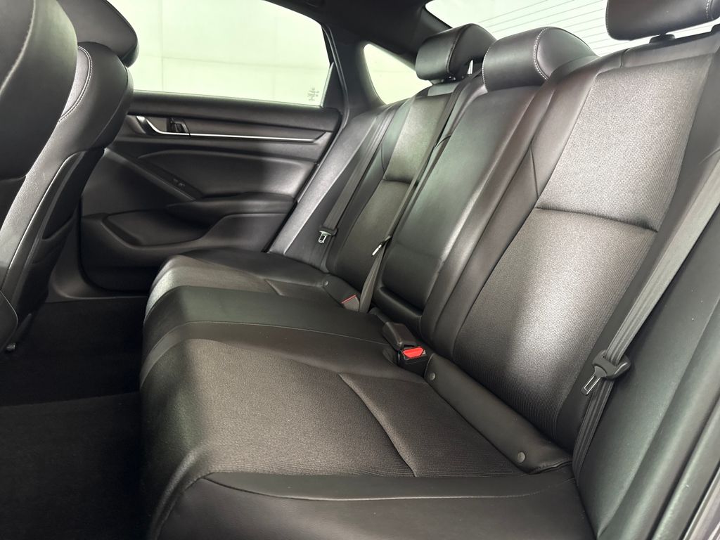 2020 Honda Accord Sport 2.0T photo 10
