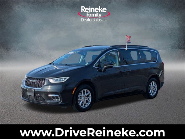 Used 2022 Black Chrysler Touring L image 1