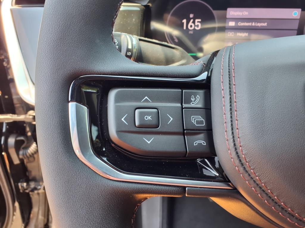 2025 Jeep Wagoneer S Launch Edition photo 11