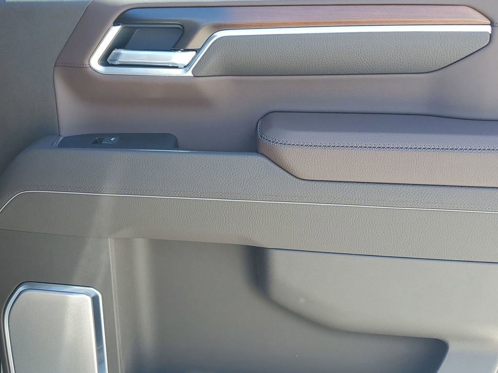 2025 Gmc Sierra Denali photo 45
