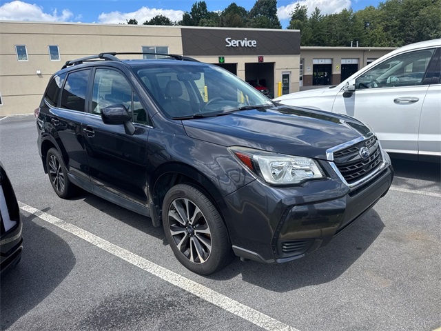 2017 Subaru Forester 2.0XT Premium photo 4