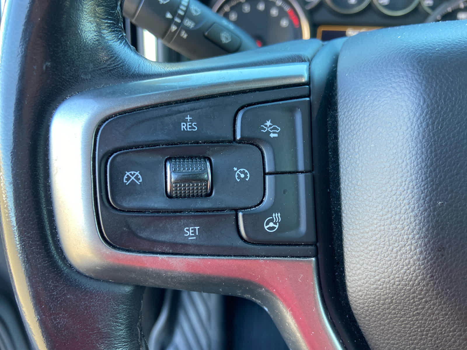 2021 Chevrolet Silverado 1500 LTZ photo 21