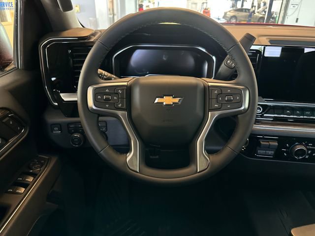 2025 Chevrolet Silverado 1500 LT photo 12