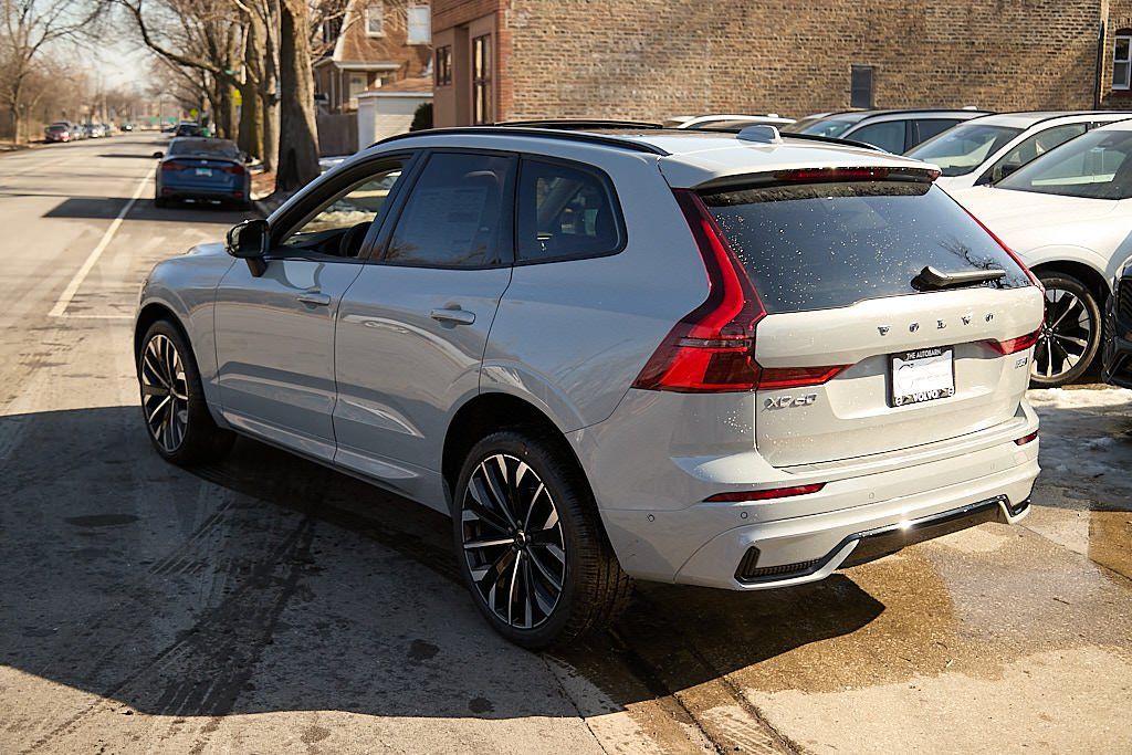 2026 VOLVO XC60 - Image 6