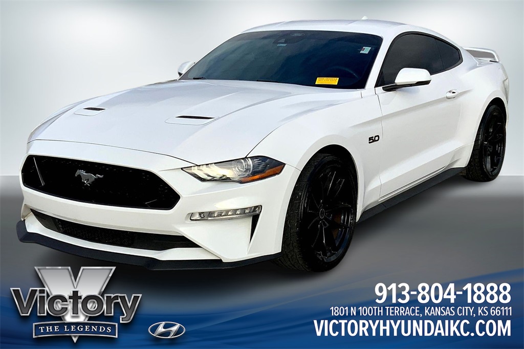 2022 Ford Mustang GT Premium's photo