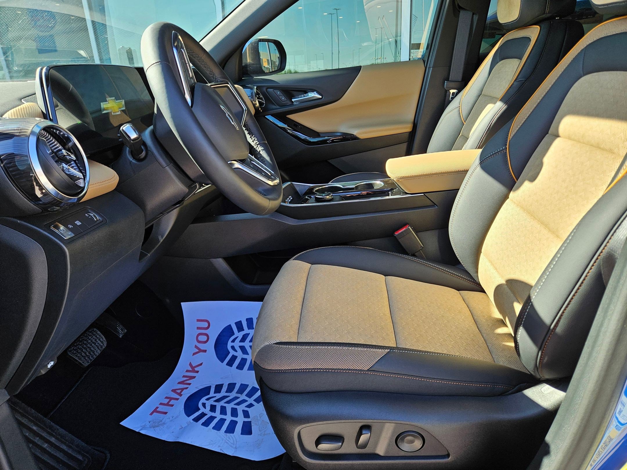 2026 Chevrolet Equinox ACTIV photo 14