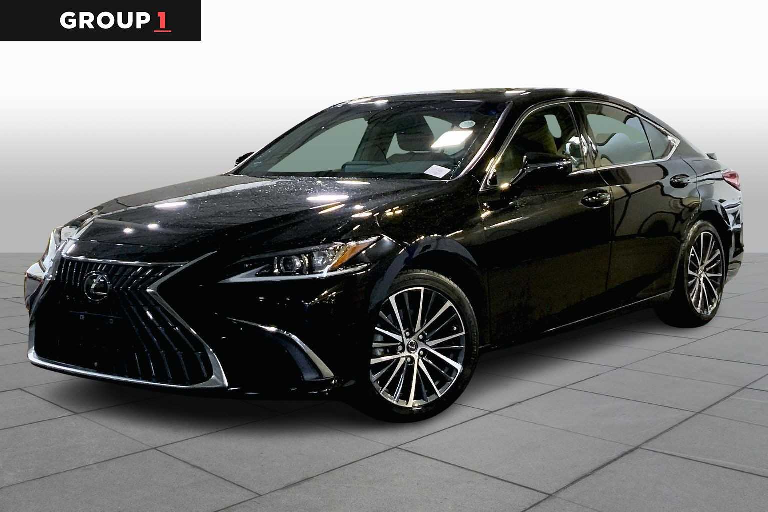 2023 Lexus ES 350's photo