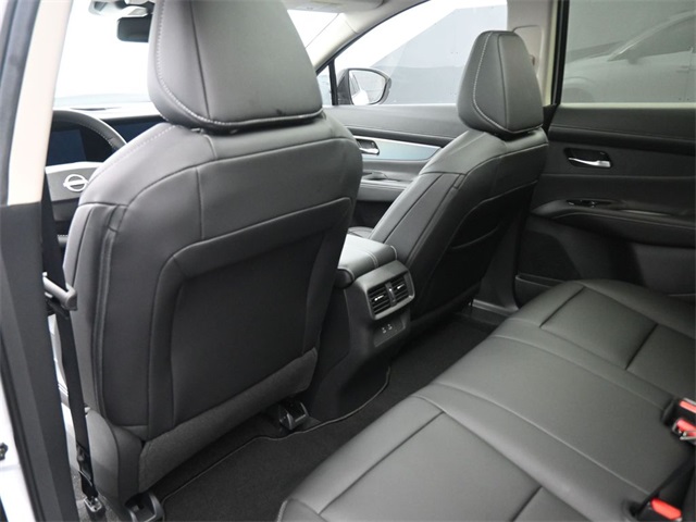 2025 Nissan Murano SL photo 10