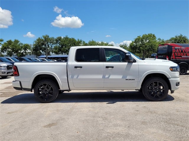 2025 Ram 1500 Laramie photo 5