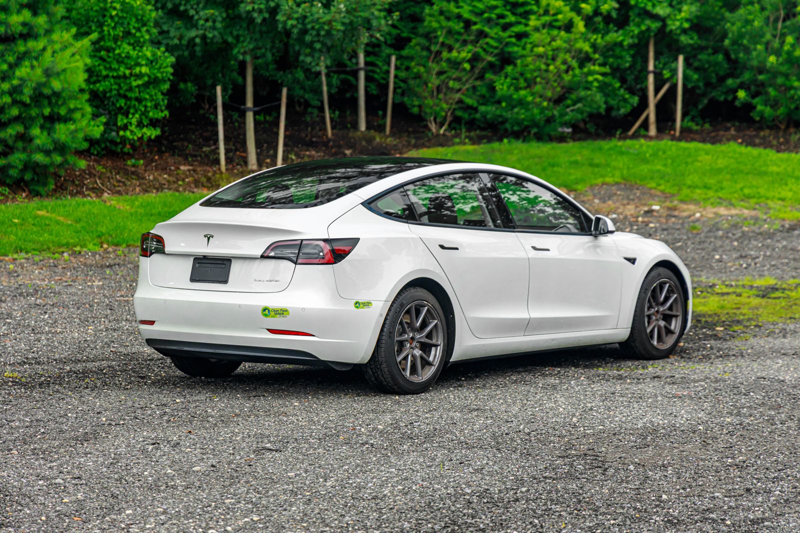 2022 Tesla Model 3 Long Range photo 8