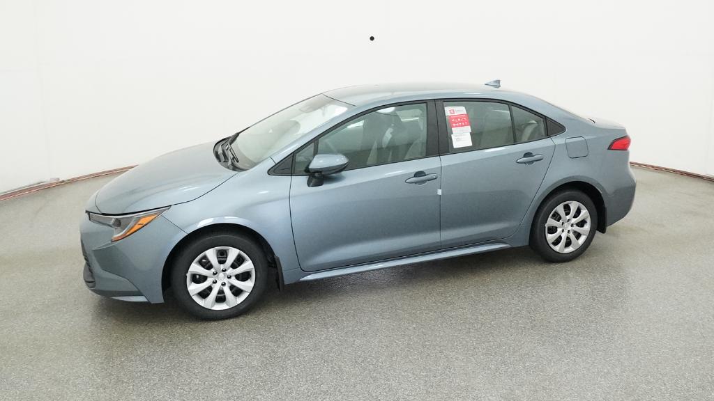 2026 Toyota Corolla LE photo 7