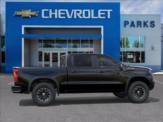 2026 Chevrolet Silverado 1500 ZR2 photo 2