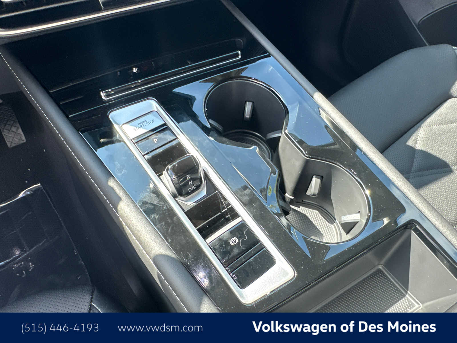2026 Volkswagen Atlas SE Technology photo 14