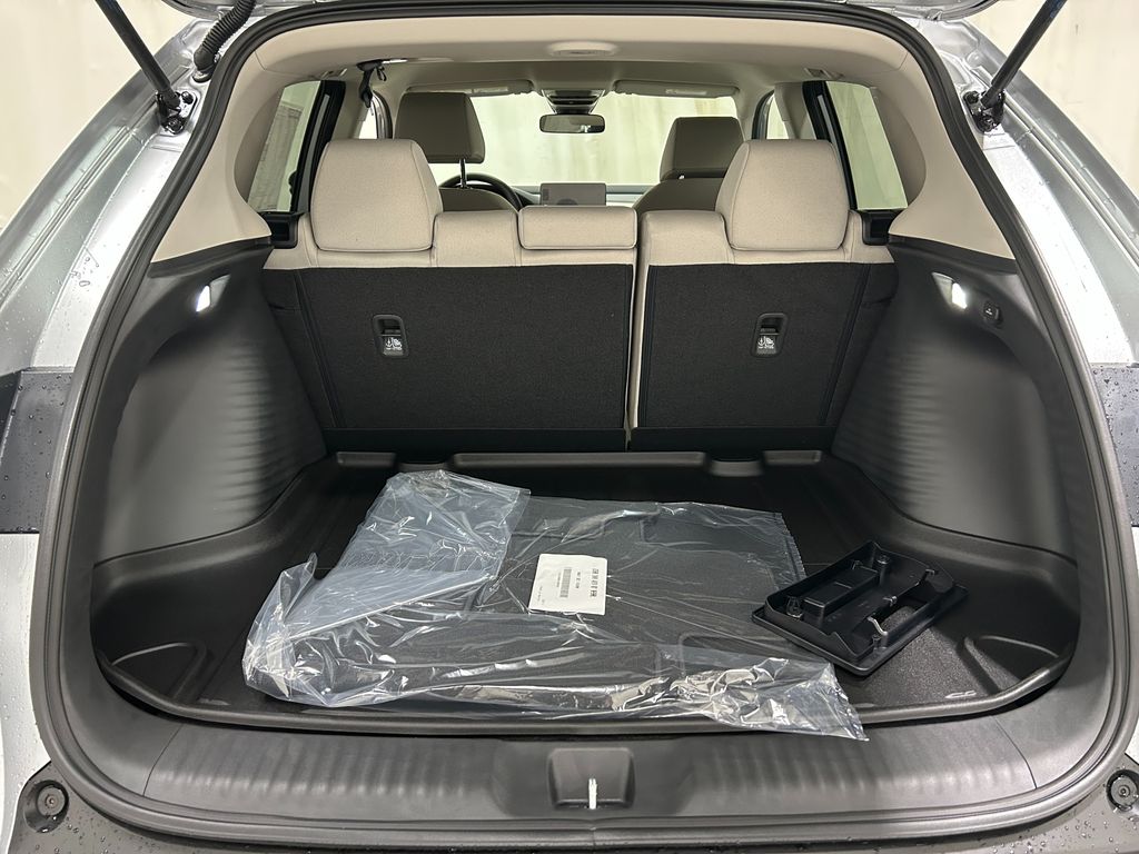 2026 Honda HR-V LX photo 22